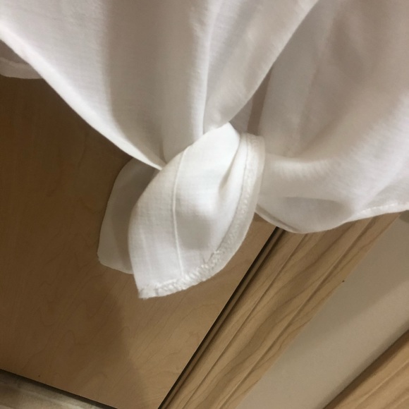 White Blouse - Picture 2 of 4